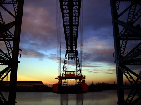 Transporter bridge